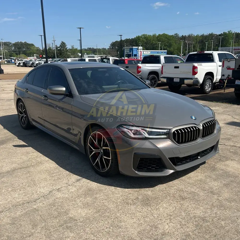 2022 BMW 5-Series M550xi