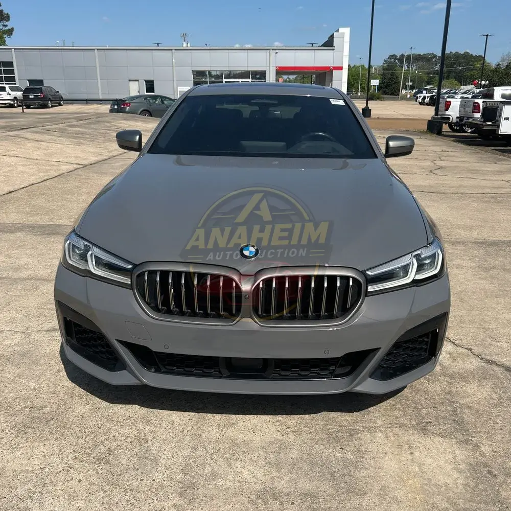 2022 BMW 5-Series M550xi