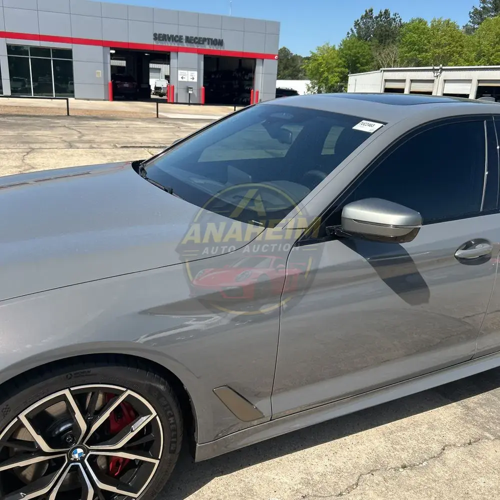 2022 BMW 5-Series M550xi