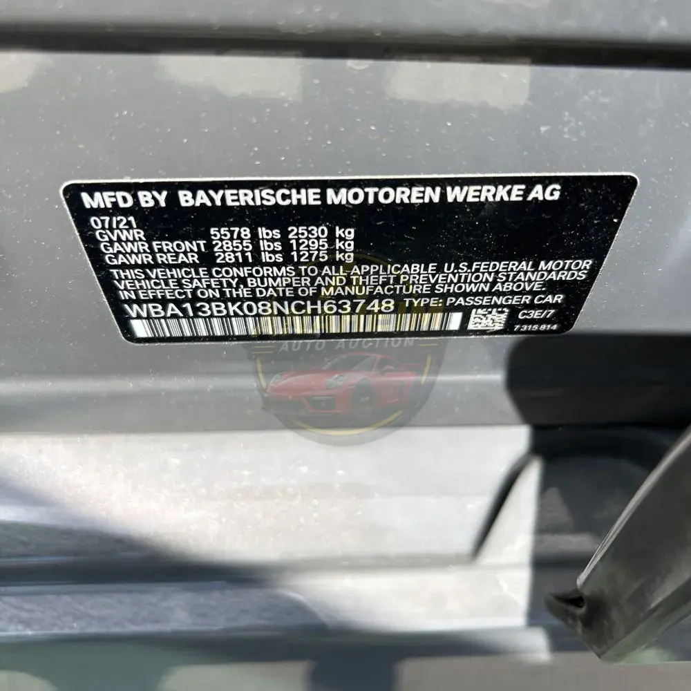 2022 BMW 5-Series M550xi