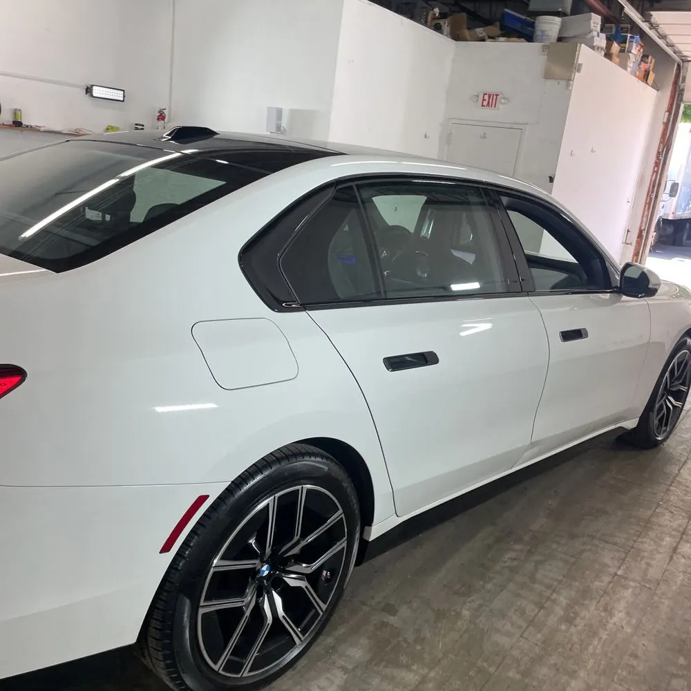 2023 BMW 7 Series 740i