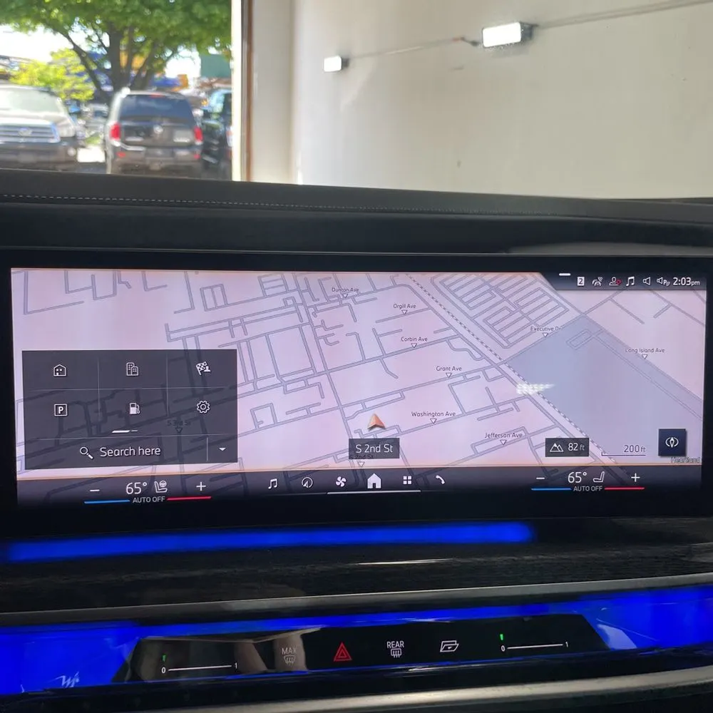 2023 BMW 7 Series 740i