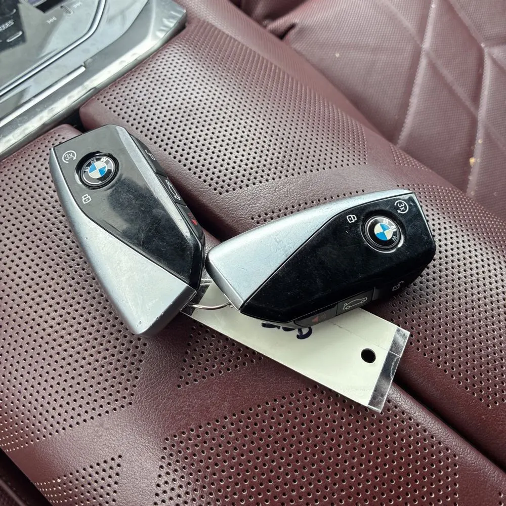 2023 BMW 7 Series 740i