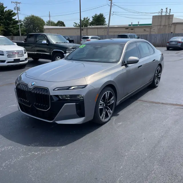 2024 BMW 7-Series 740i xDrive