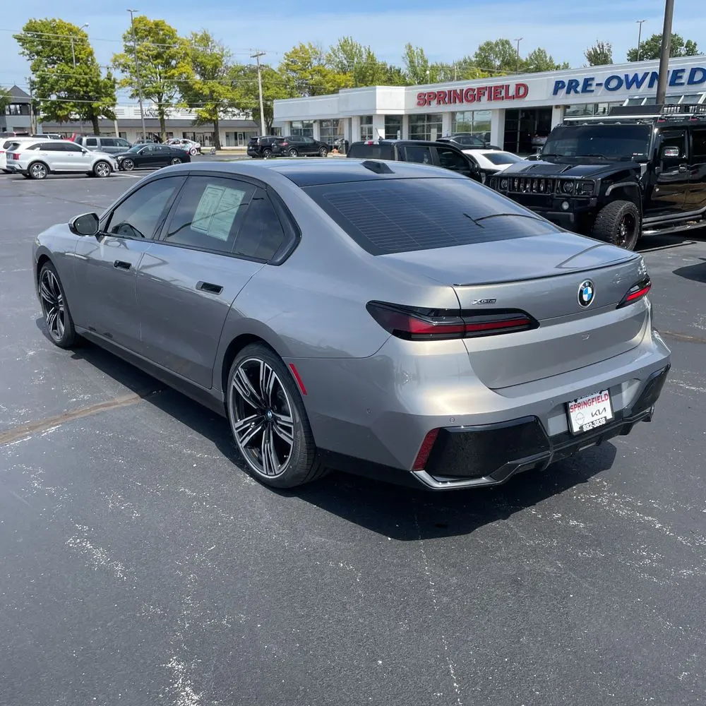 2024 BMW 7-Series 740i xDrive