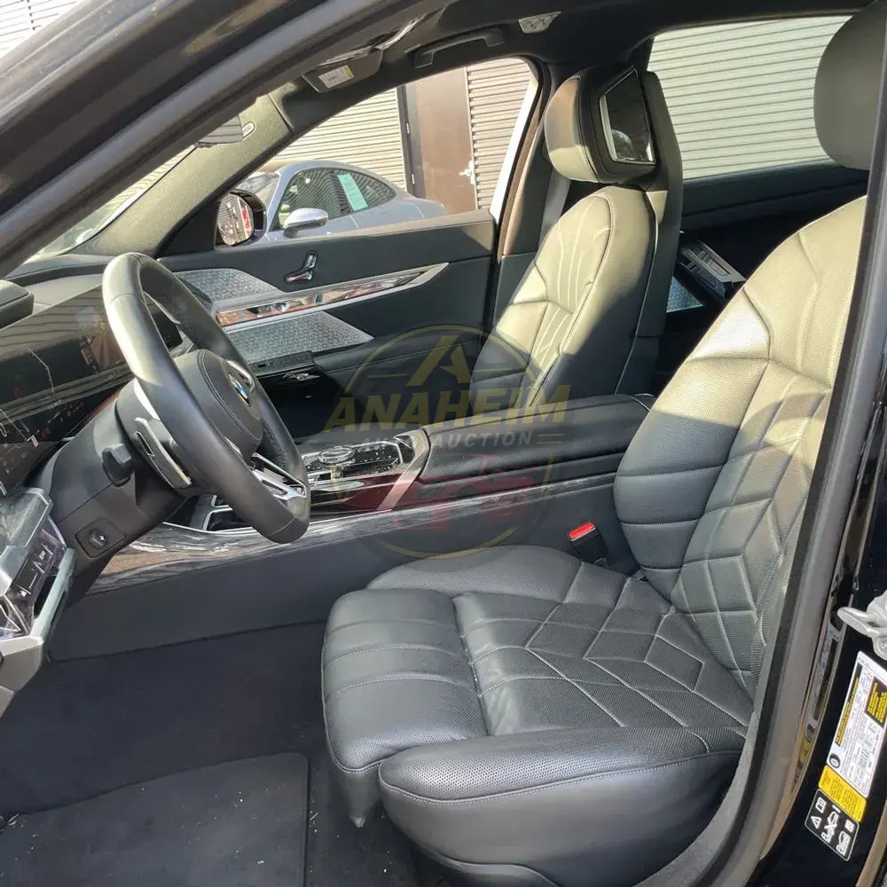 2023 BMW 7-Series 760xi
