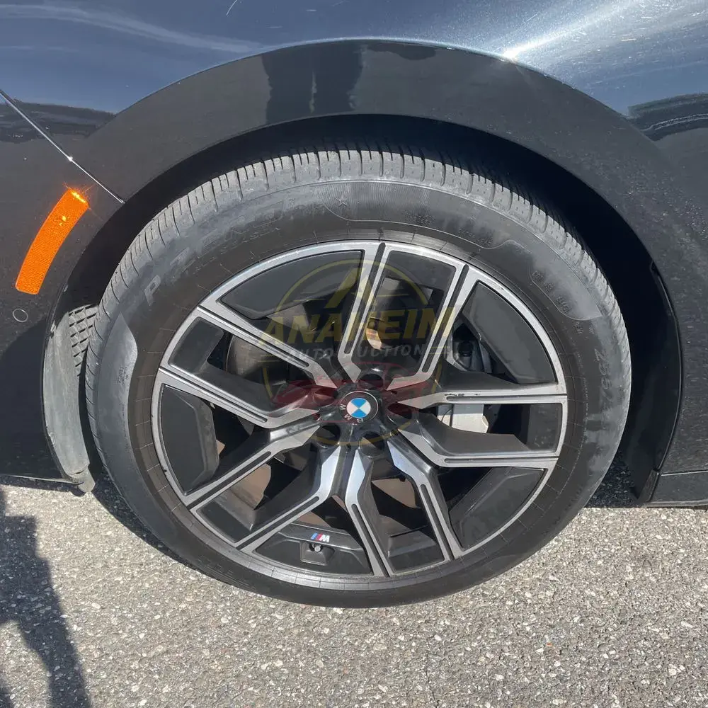 2023 BMW 7-Series 760xi