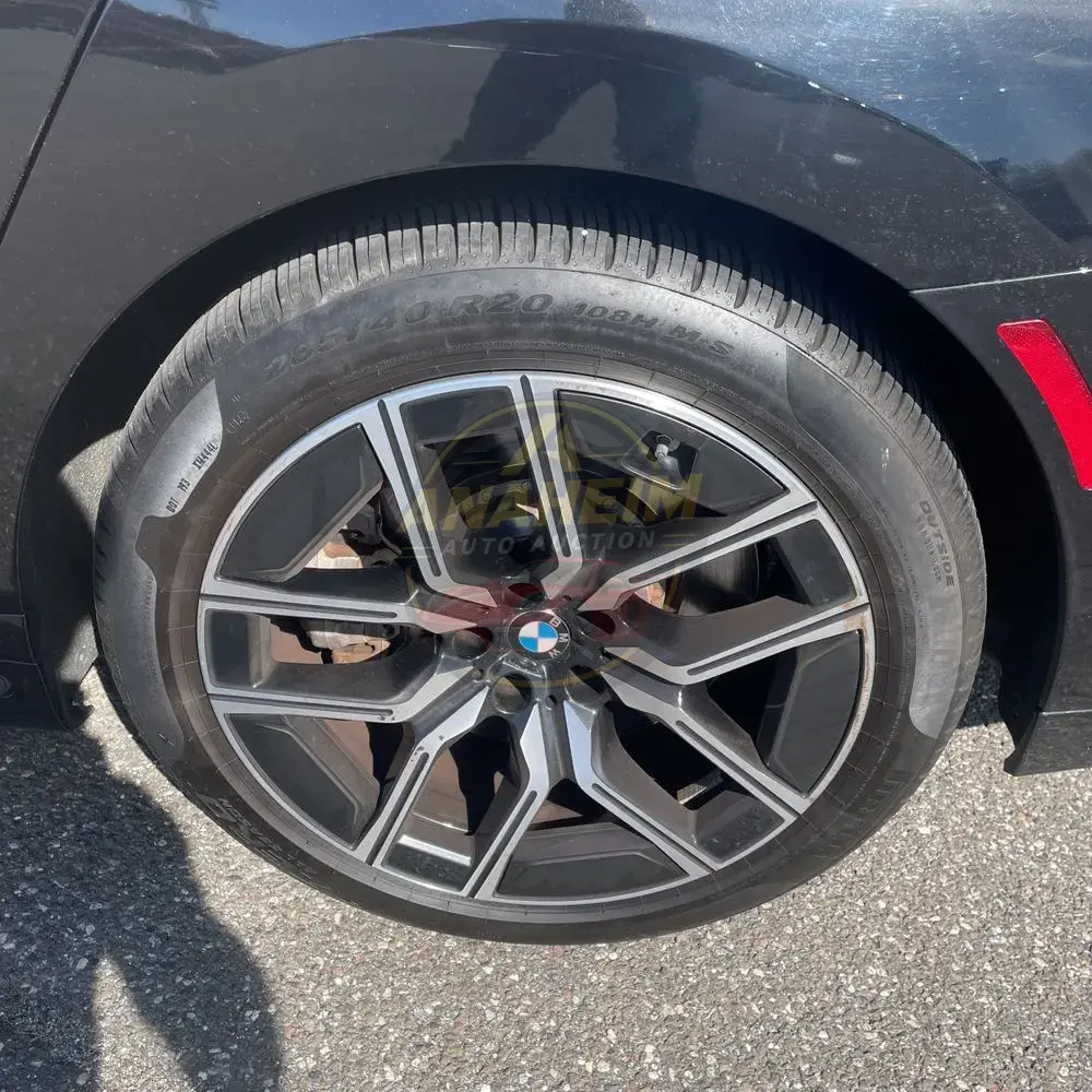 2023 BMW 7-Series 760xi