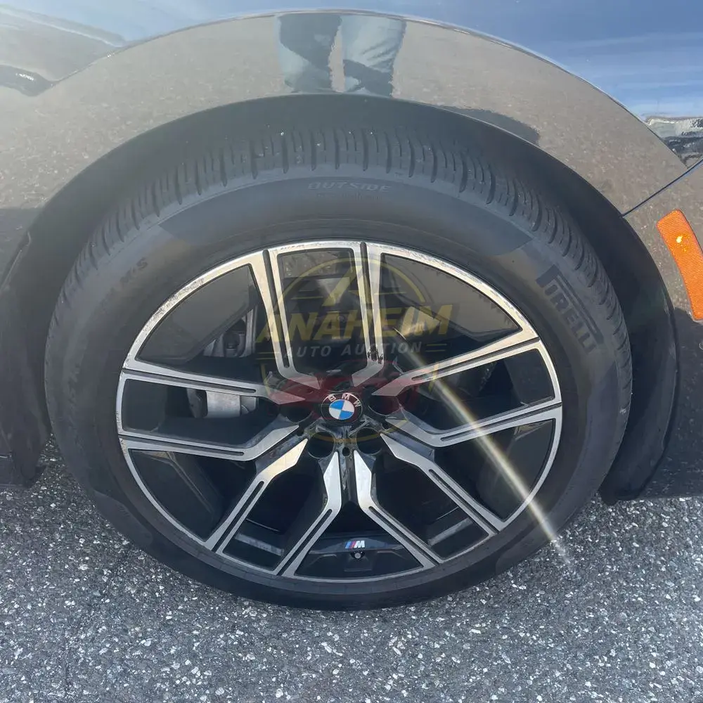 2023 BMW 7-Series 760xi