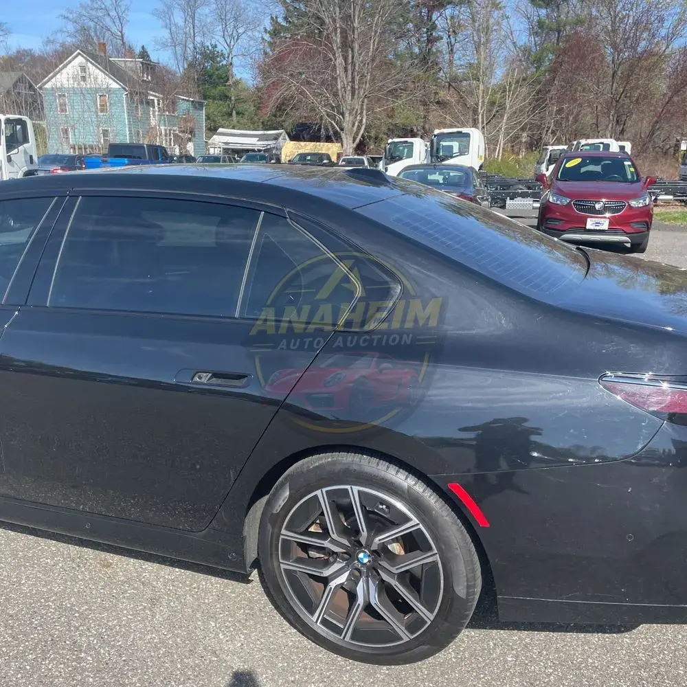 2023 BMW 7-Series 760xi