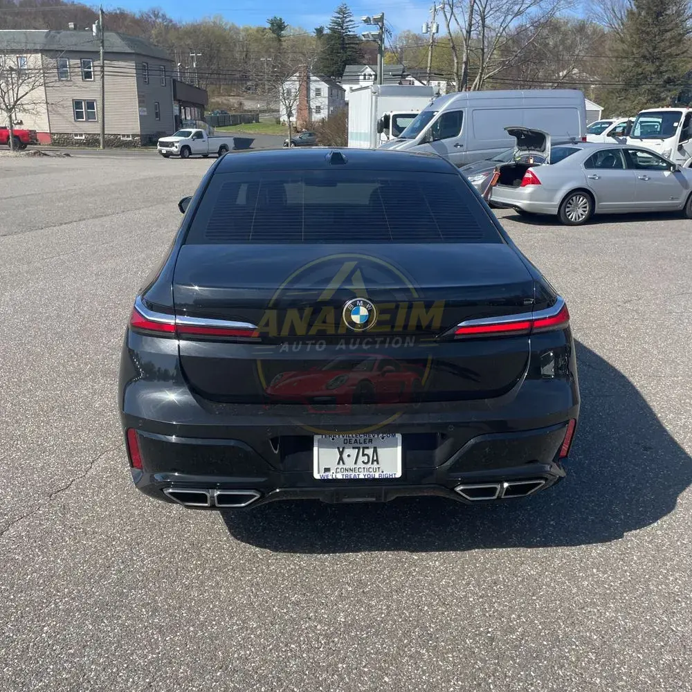 2023 BMW 7-Series 760xi