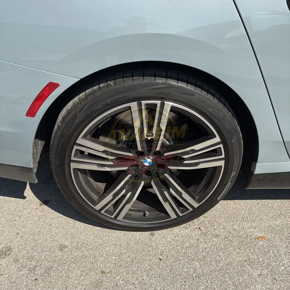 2025 BMW 7-Series 760i xDrive