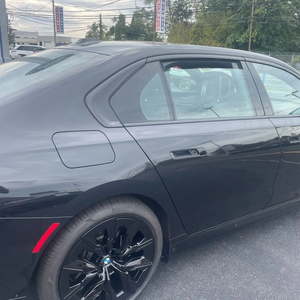 2024 BMW 7-Series 750e xDrive