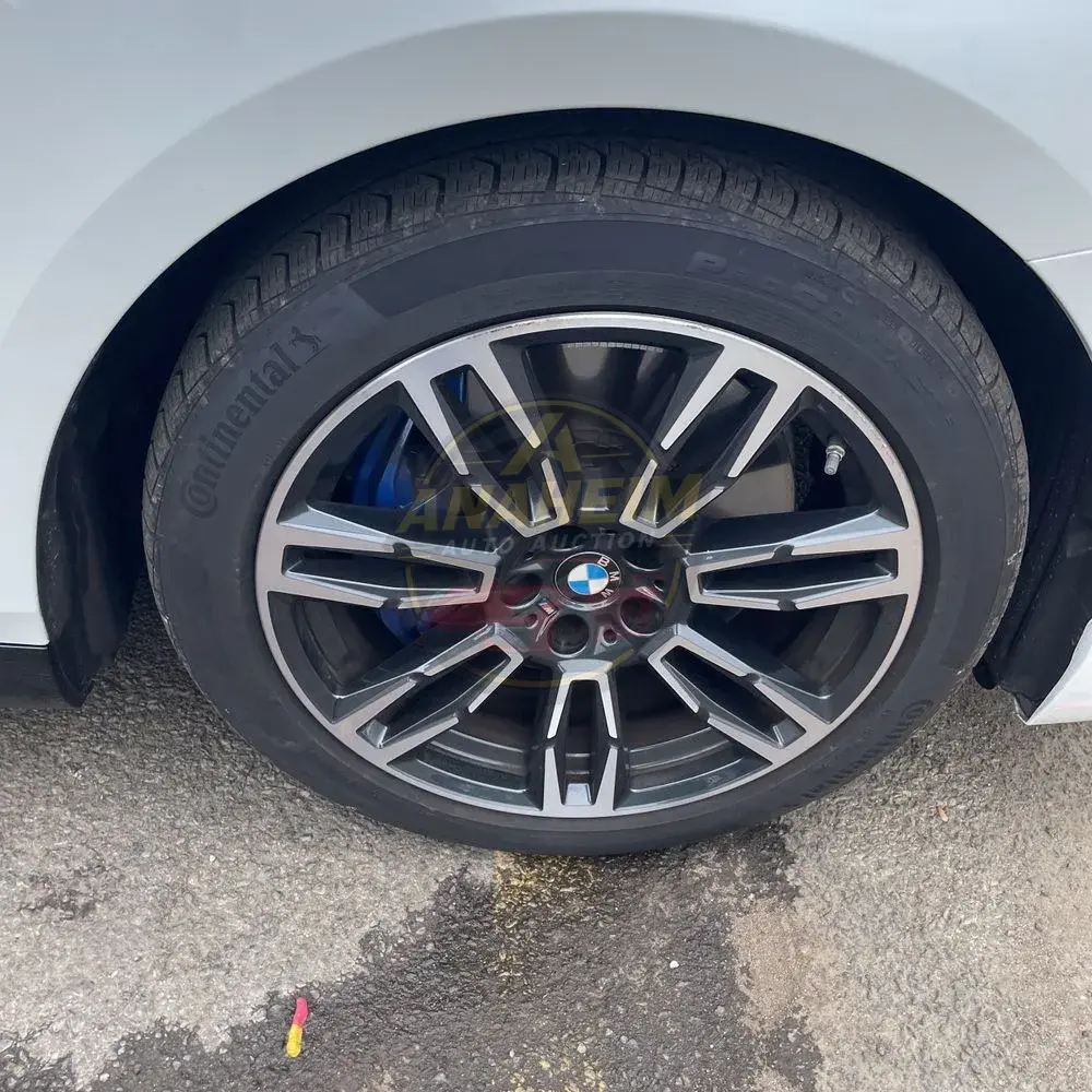 2025 BMW 5-Series 540i xDrive
