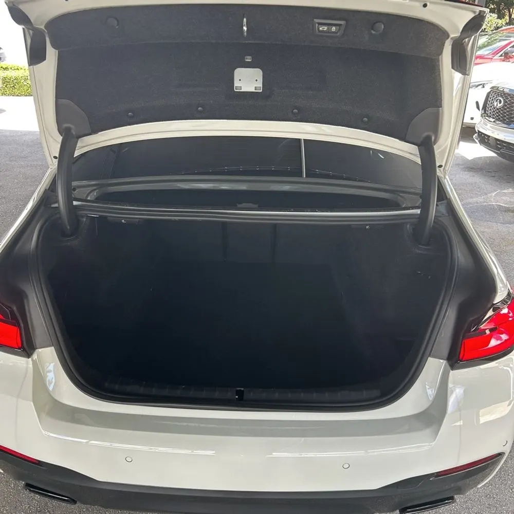 2023 BMW 5-Series 540xi