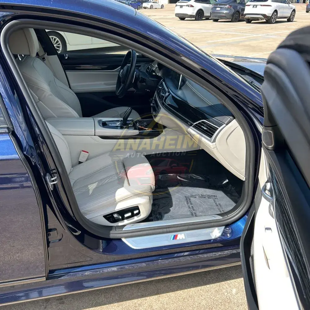 2022 BMW 7-Series 750xi