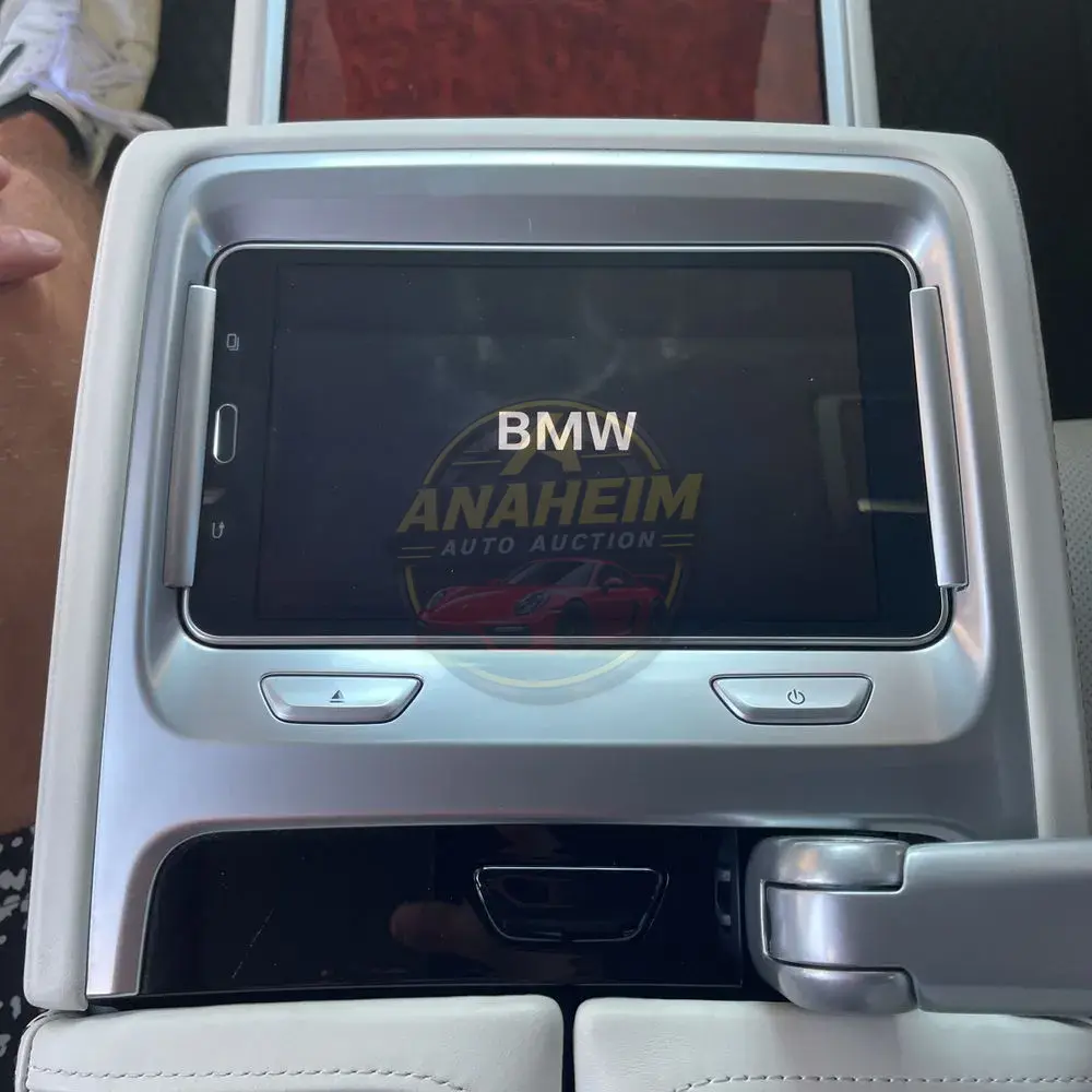 2022 BMW 7 Series ALPINA B7 xDrive