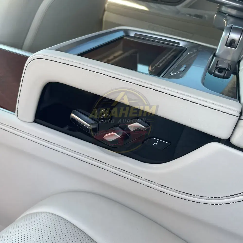 2022 BMW 7 Series ALPINA B7 xDrive