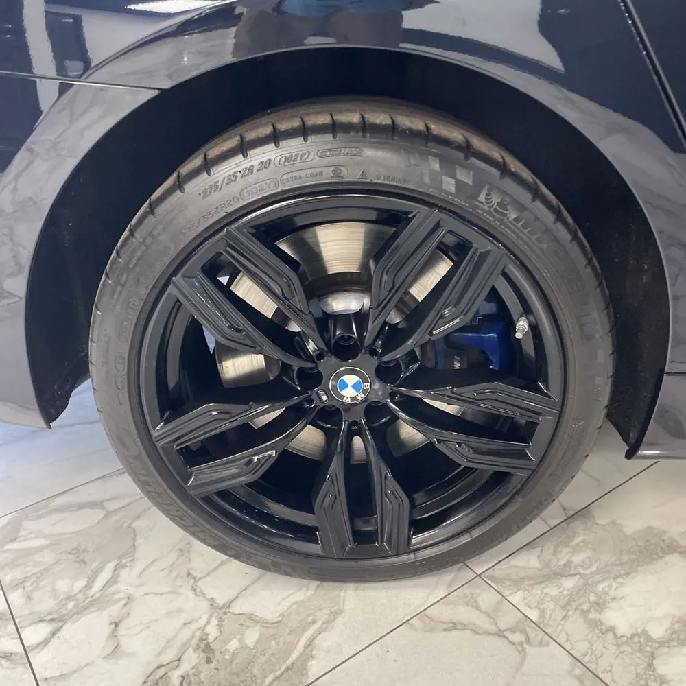 2022 BMW 7-Series M760xi