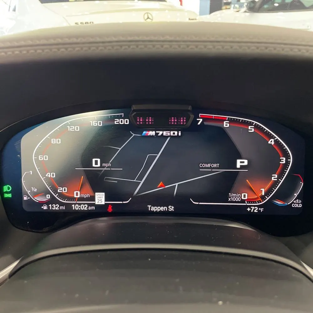 2022 BMW 7-Series M760xi