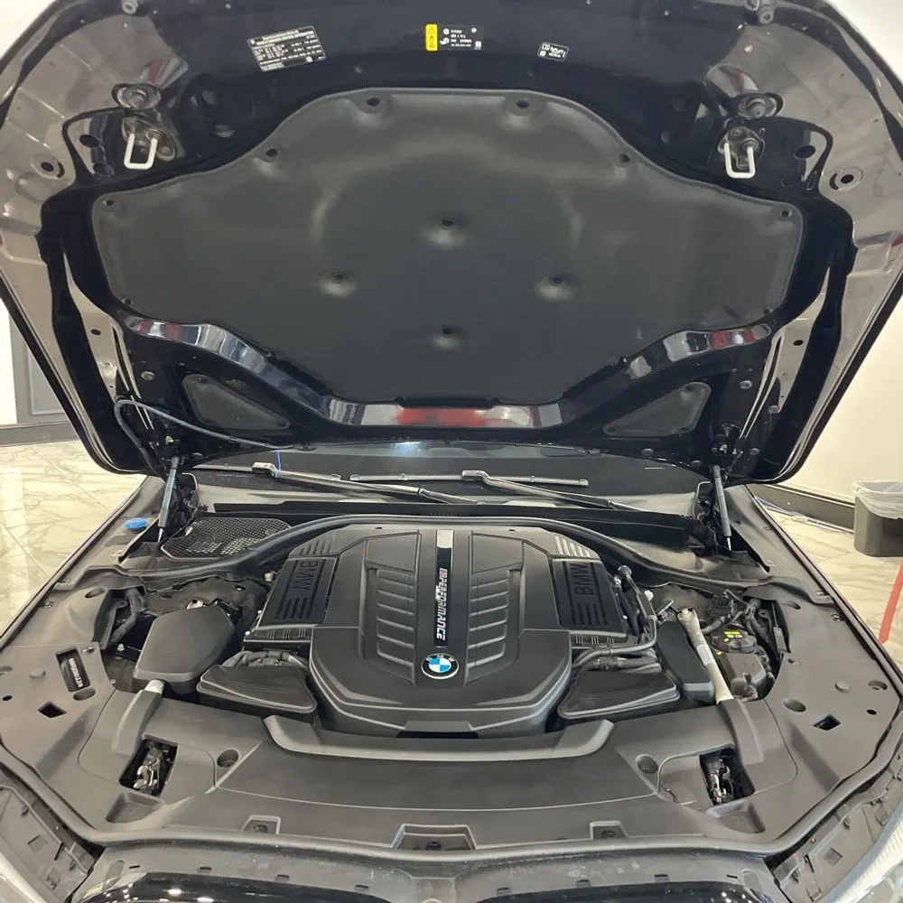 2022 BMW 7-Series M760xi