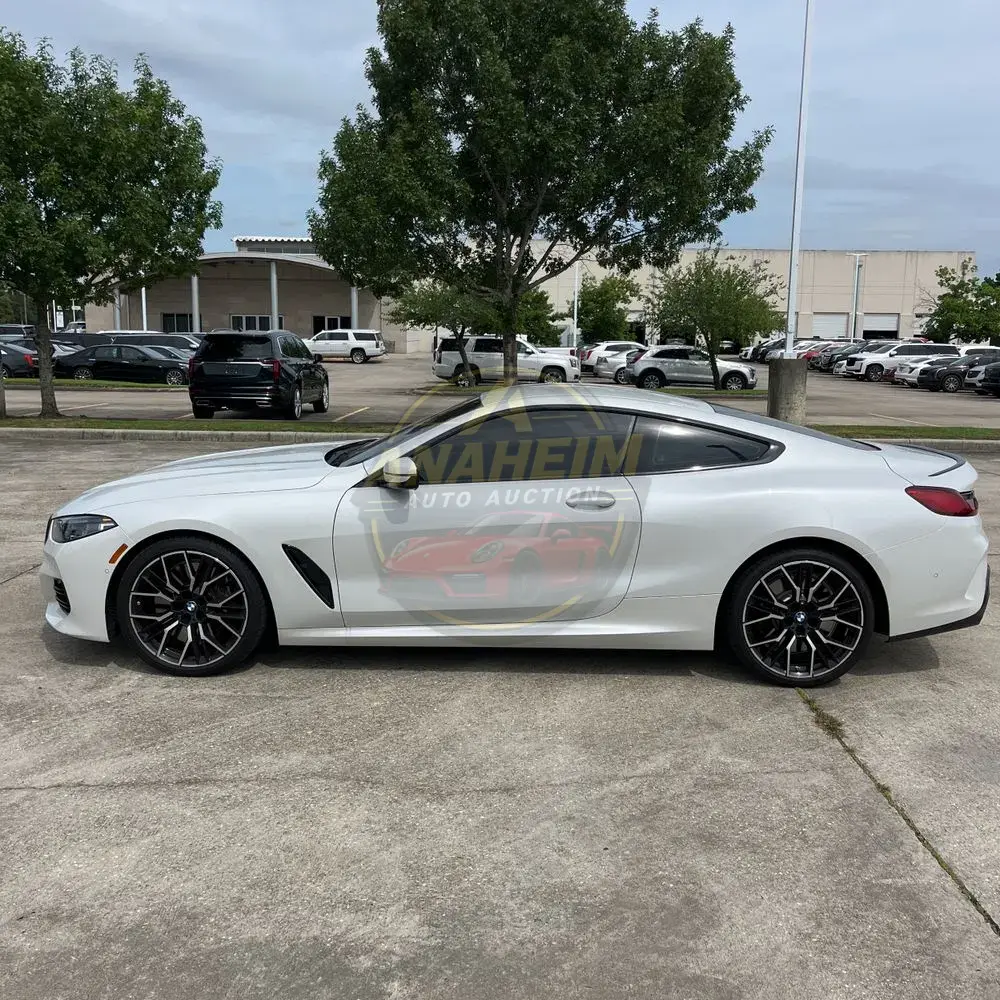 2025 BMW 8-Series 840i
