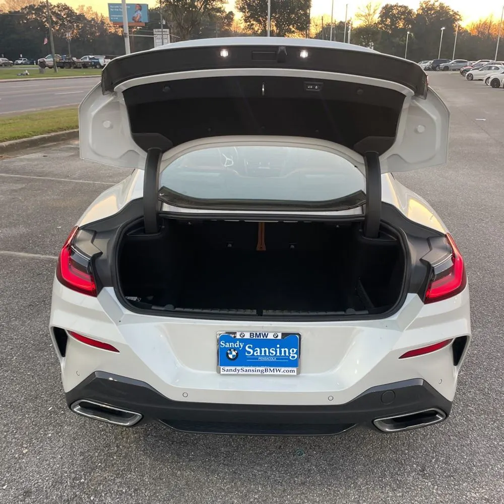 2022 BMW 8-Series 840i
