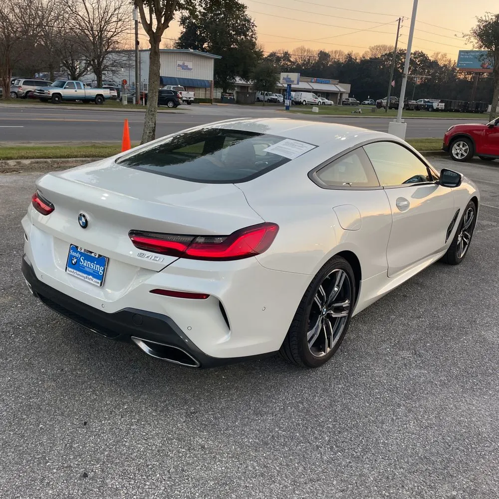 2022 BMW 8-Series 840i