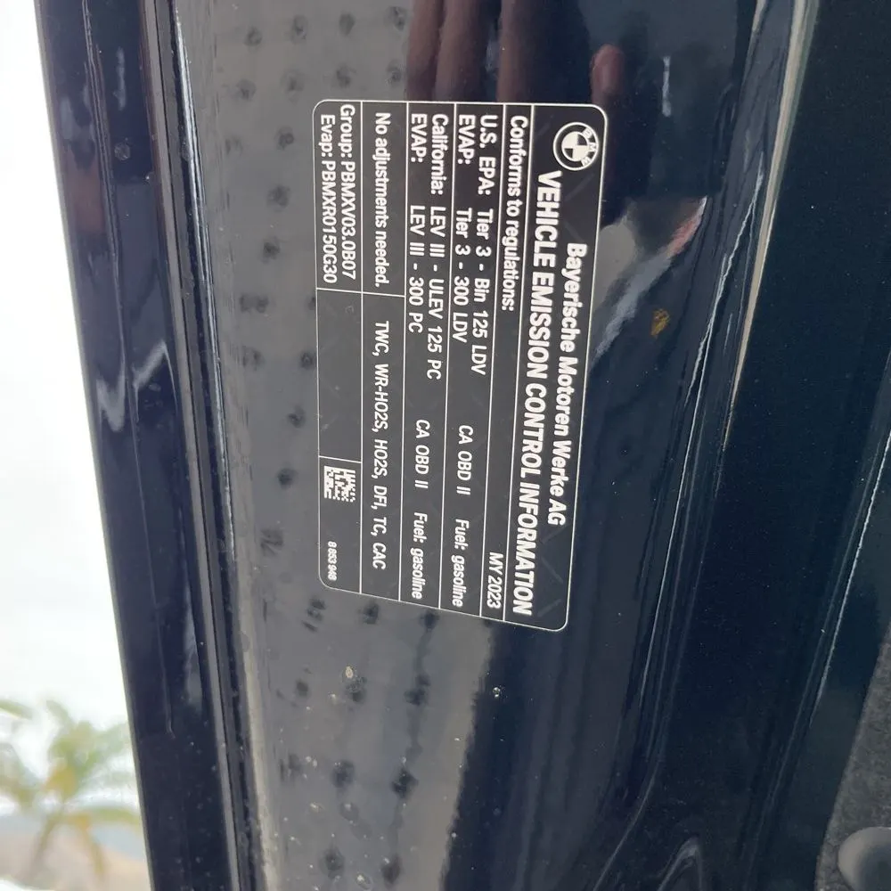 2023 BMW 8-Series 840i