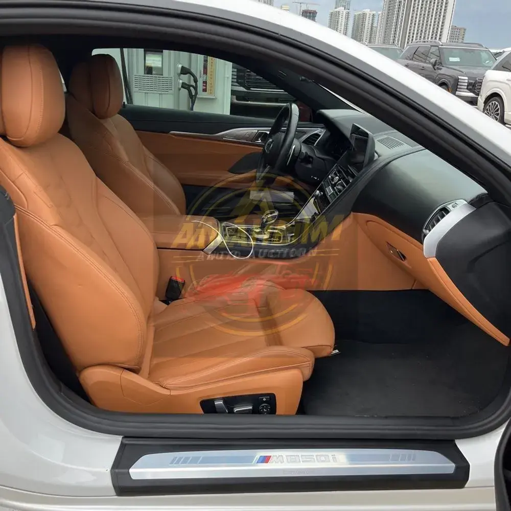 2024 BMW 8-Series M850xi