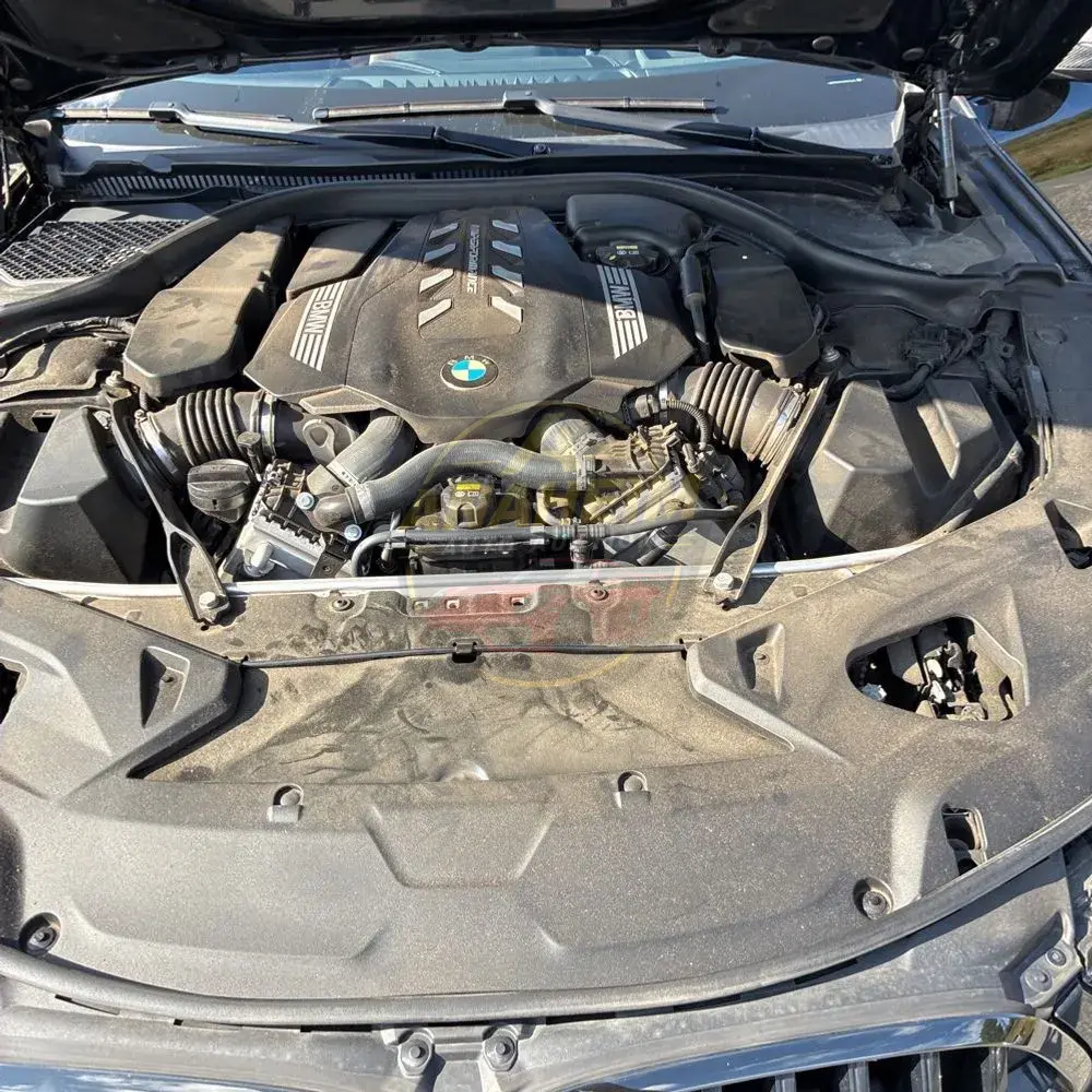 2022 BMW 8-Series M850xi