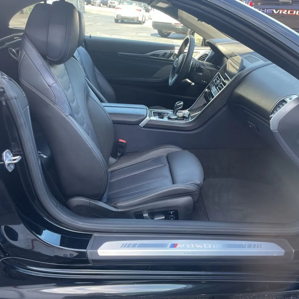 2019 BMW 8-Series M850xi