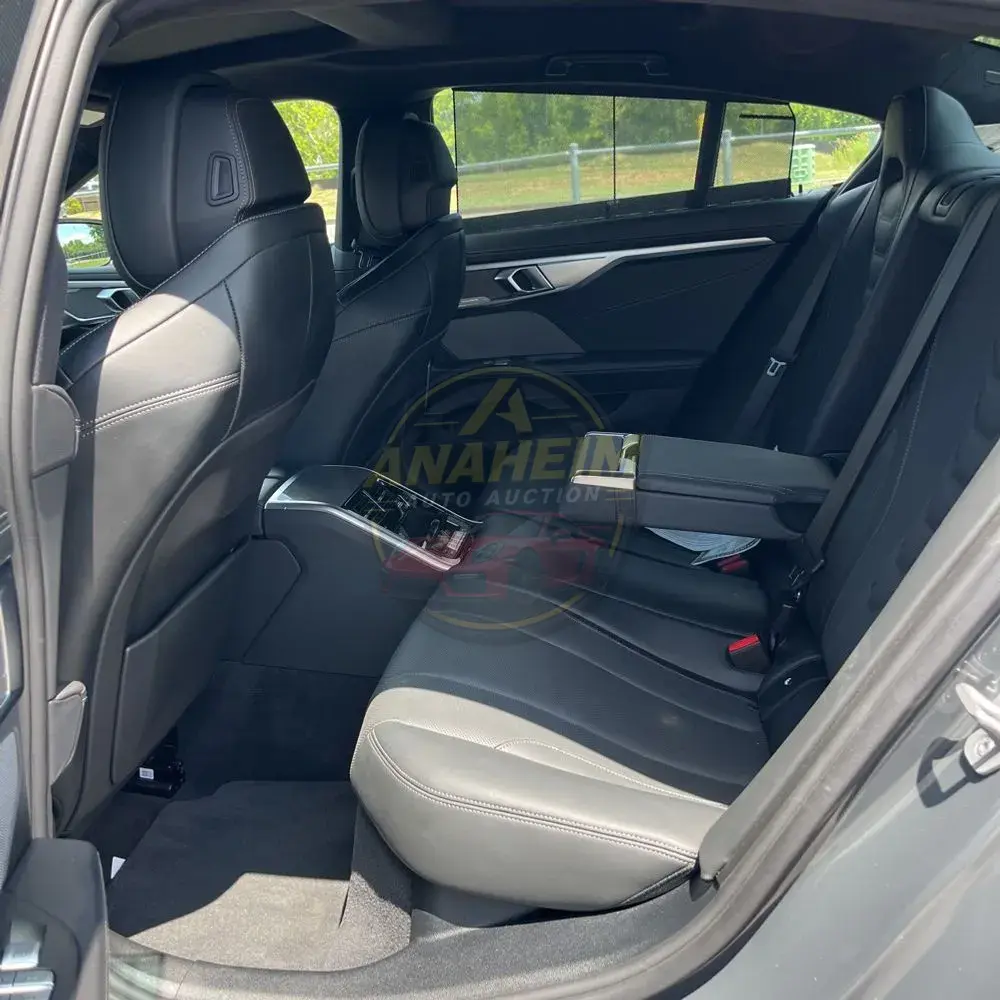 2024 BMW 8-Series M850xi