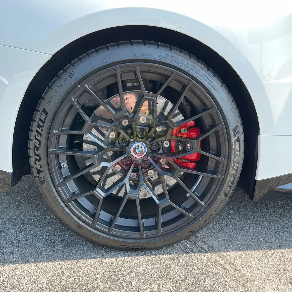 2023 BMW M4 CSL