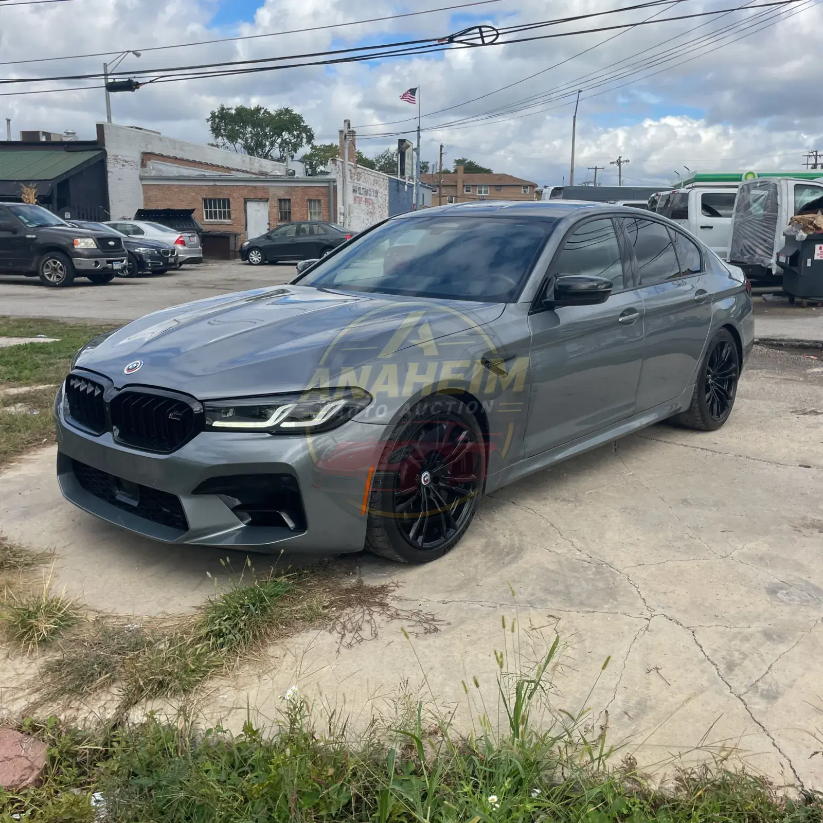 2023 BMW M5