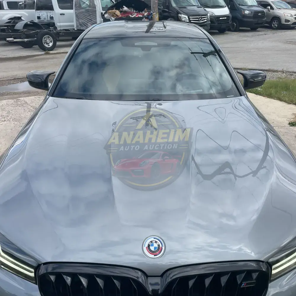 2023 BMW M5