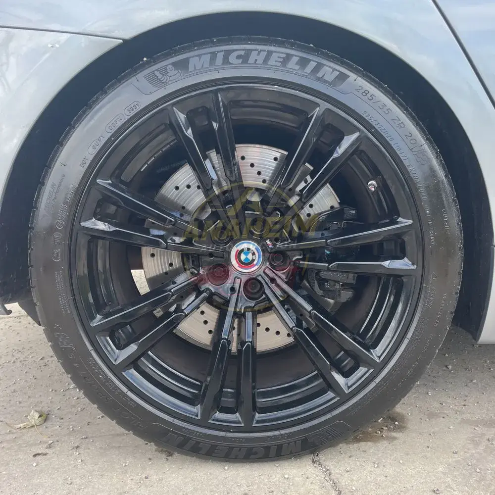 2023 BMW M5