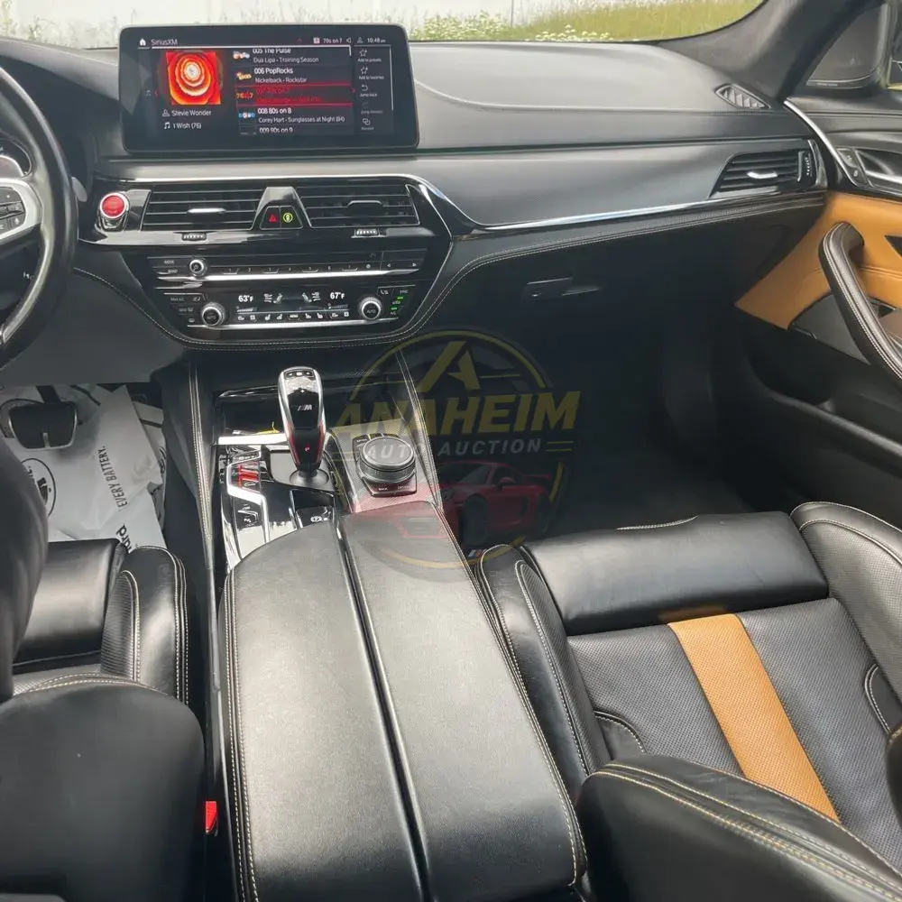 2023 BMW M5