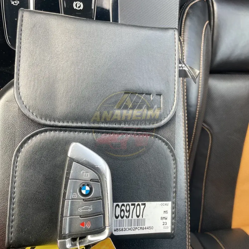 2023 BMW M5
