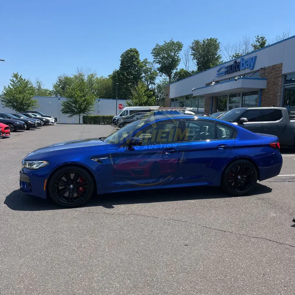 2022 BMW M5 Base