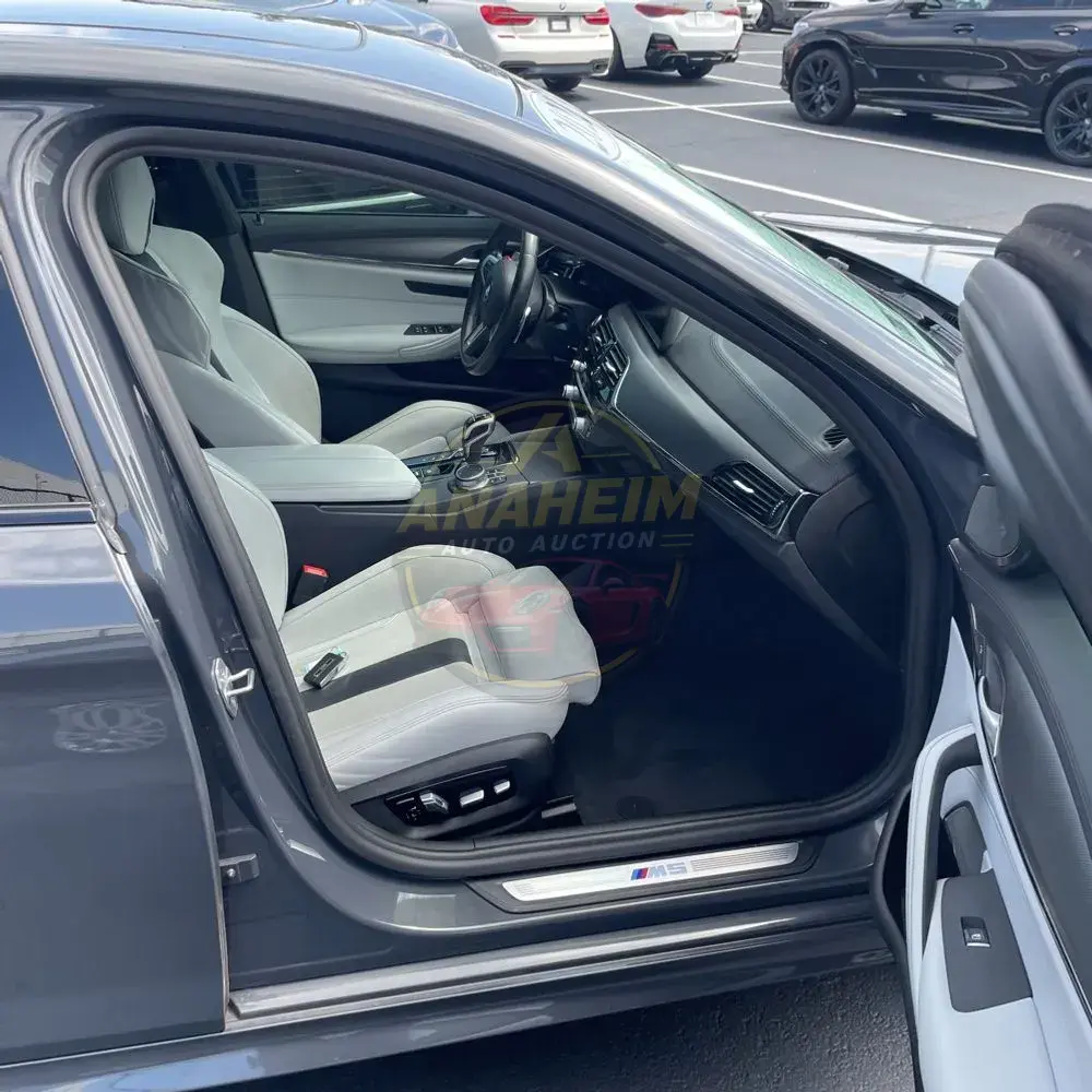 2022 BMW M5 Base