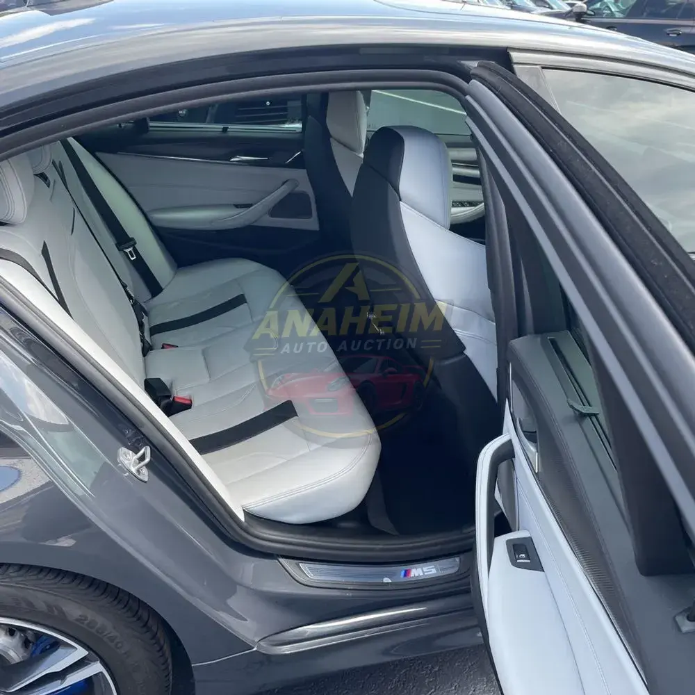 2022 BMW M5 Base