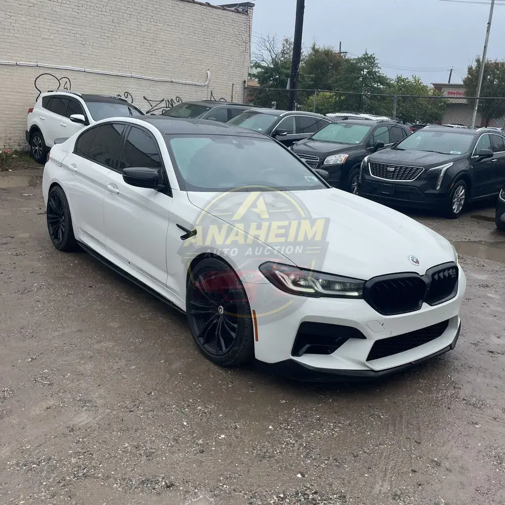 2023 BMW M5
