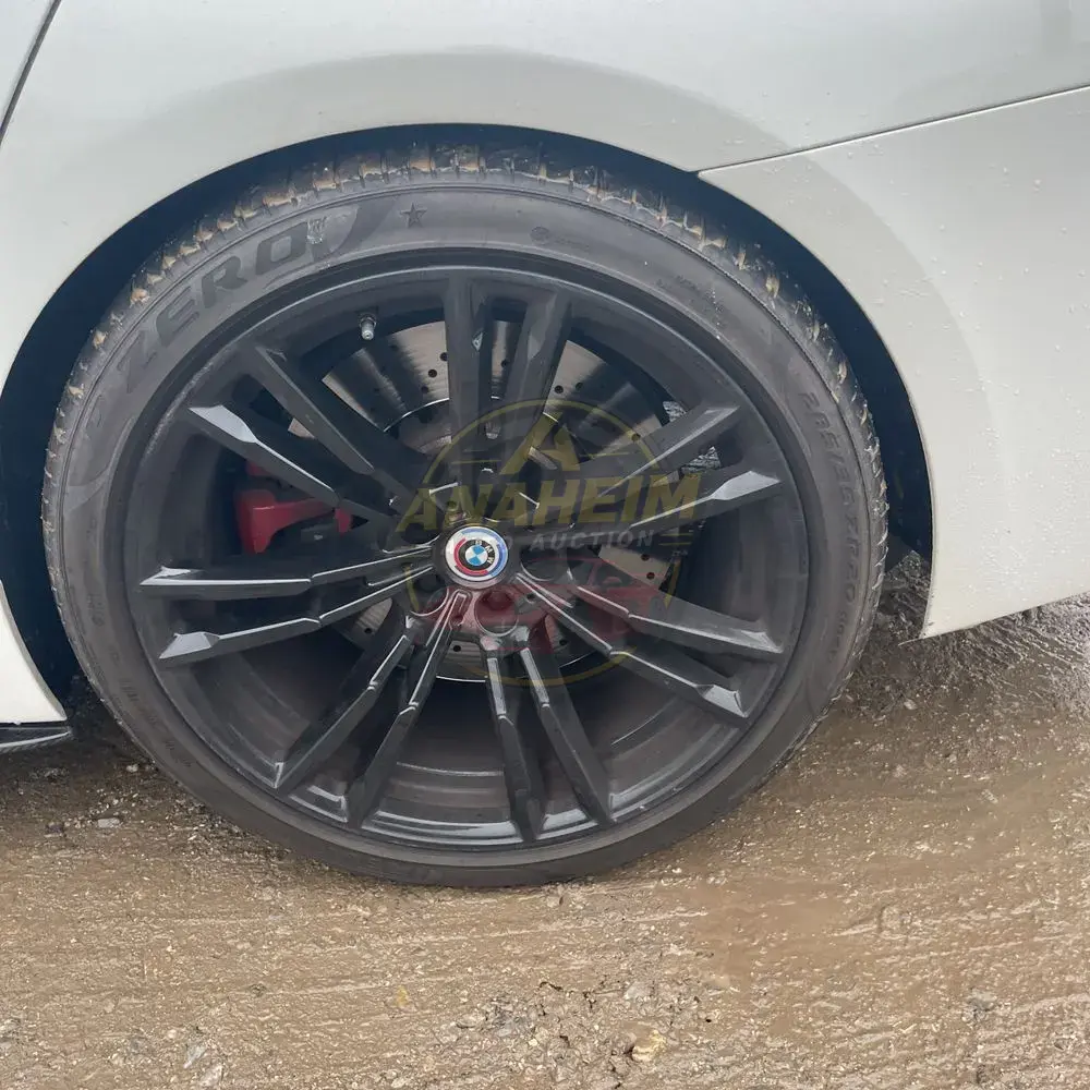 2023 BMW M5