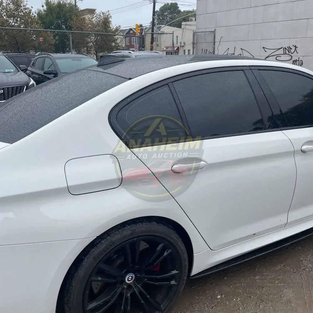 2023 BMW M5