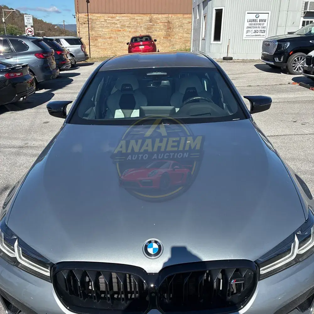 2023 BMW M5