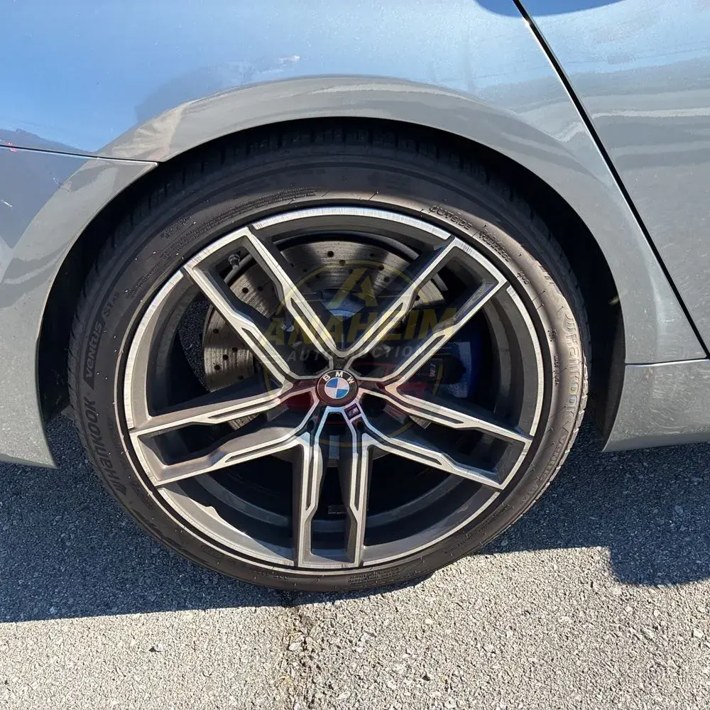 2023 BMW M5