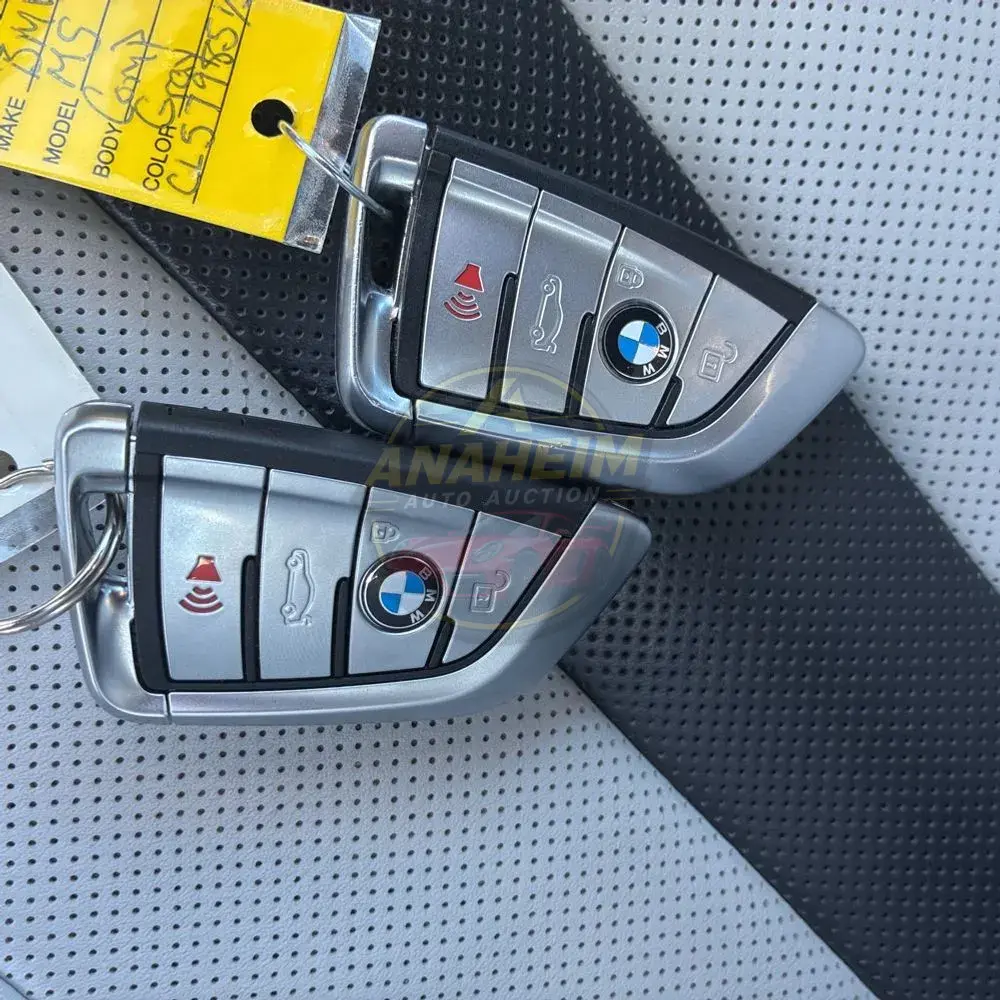 2023 BMW M5