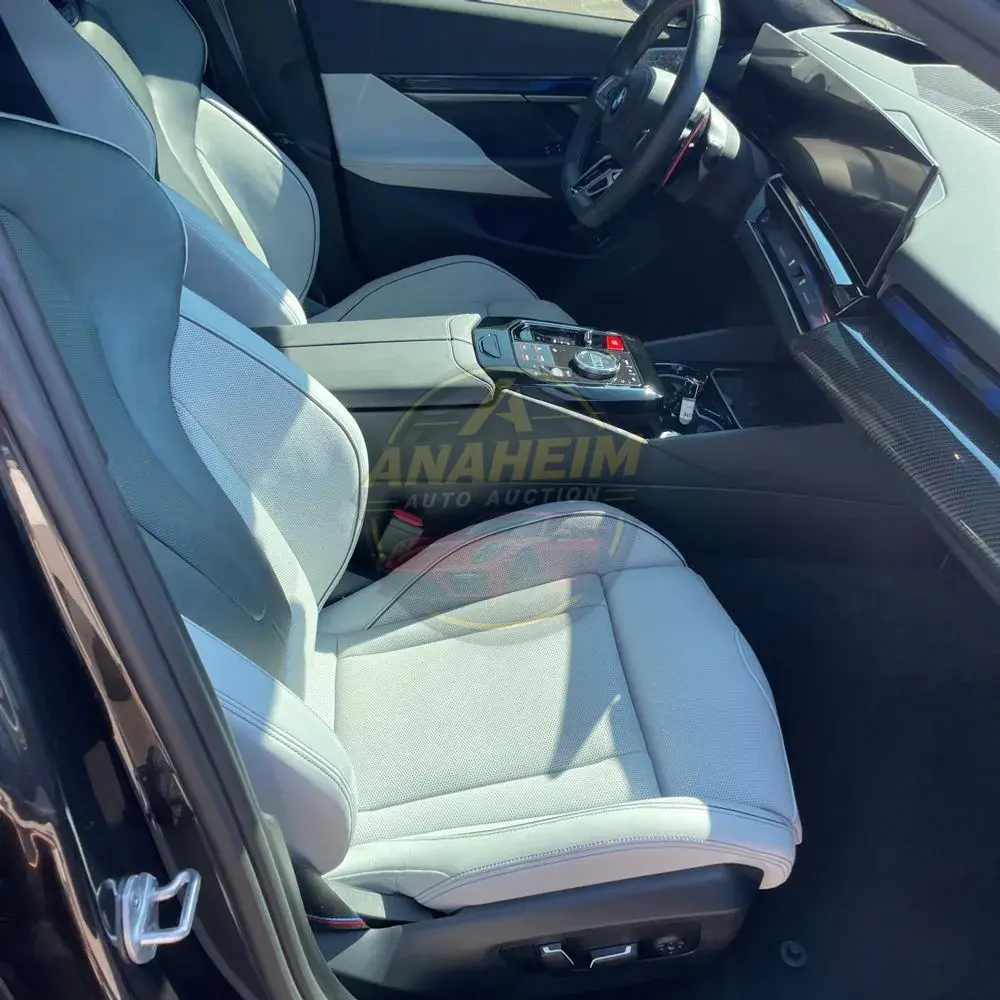 2025 BMW M5 Base