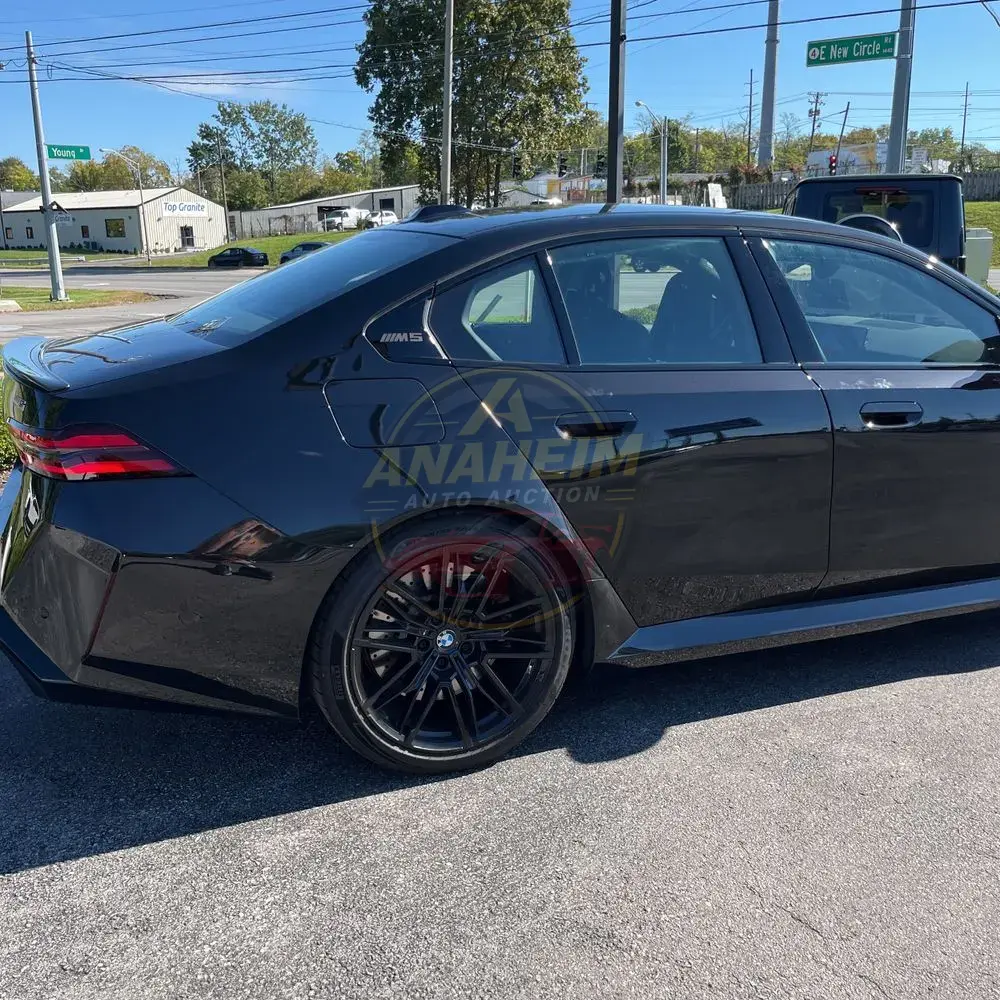 2025 BMW M5 Base